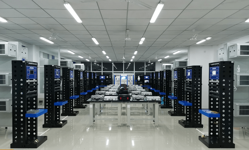 網絡工程實驗室 計算機工程學院中的計算機網絡工程實踐基地